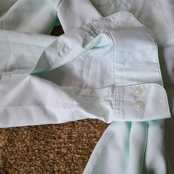 NWOT Magellan Outdoors blouse - Picture 5 of 13